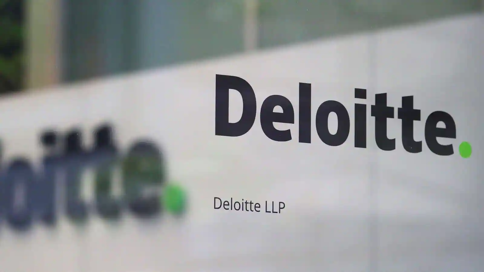 Deloitte Off Campus Recruitment 2023 : Hiring For Freshers