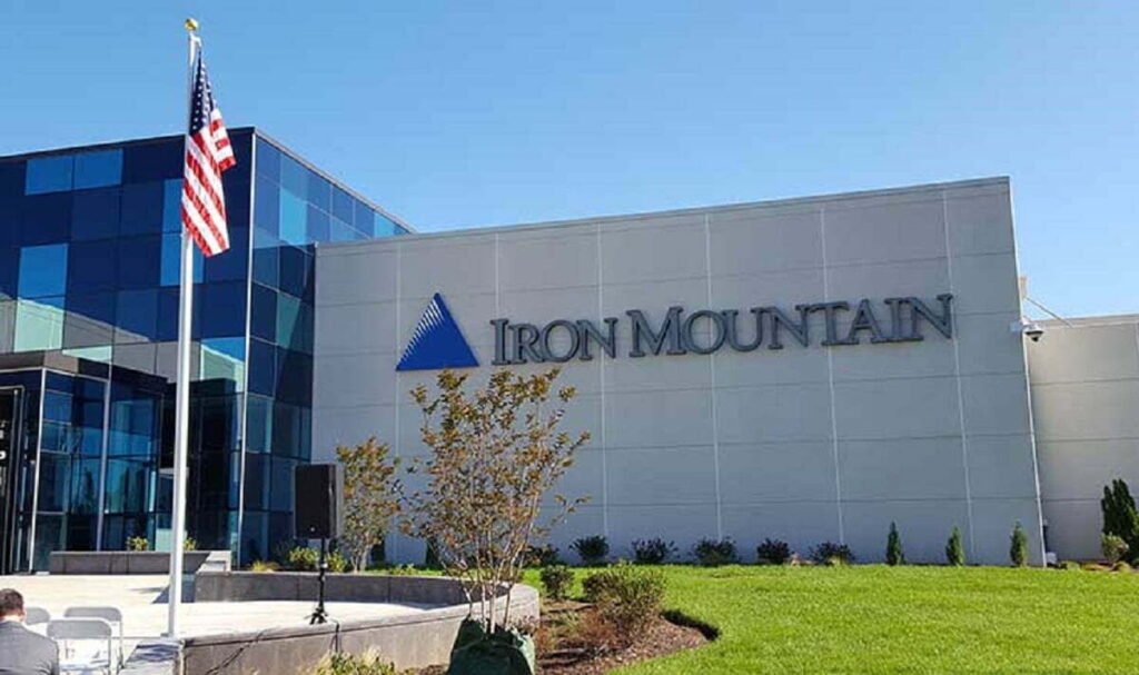 Iron Mountain Off Campus Drive 2023